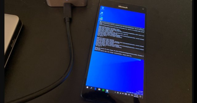 Настольные x64-приложения работают на Lumia 950 XL