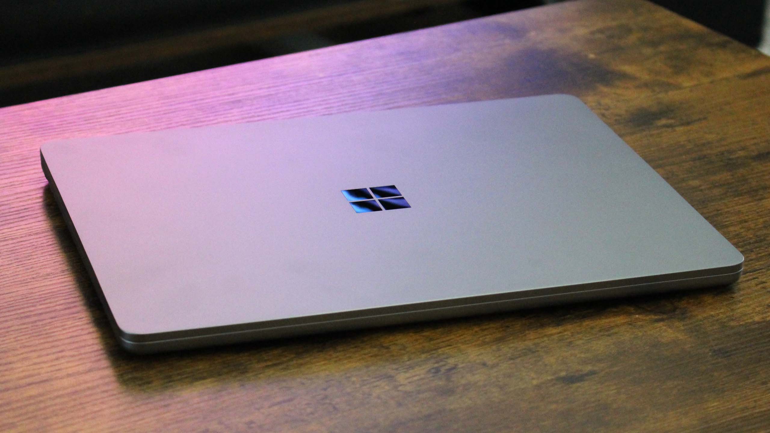 Изображение к статье: Стоит ли экономить? Обзор нового 13-дюймового Surface Laptop: брать, если увидите скидку! - Surface на MSReview.net