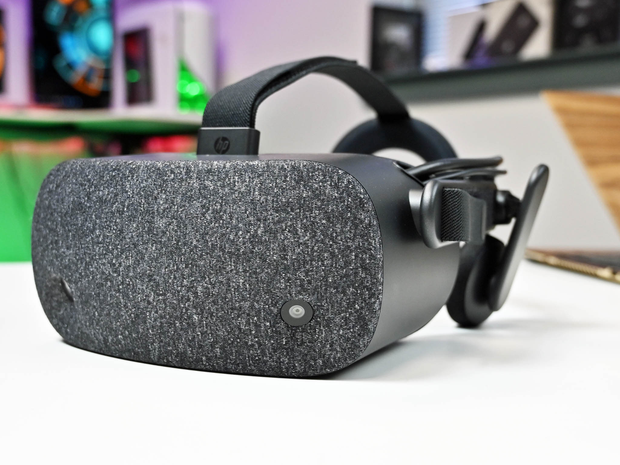 Изображение к статье: Один в поле воин: как энтузиаст из Microsoft воскрешает Windows Mixed Reality - Microsoft на MSReview.net