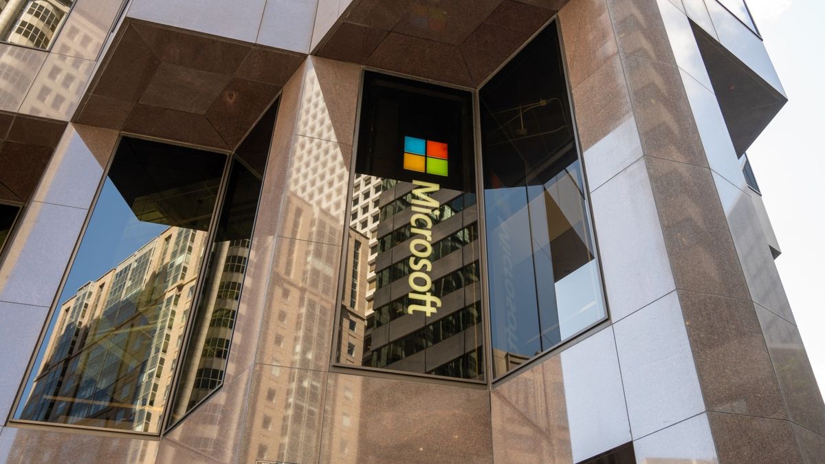 Изображение к статье: Затянуло в бесконечный рабочий день? Microsoft бьет тревогу о выгорании сотрудников - Microsoft-365 на MSReview.net