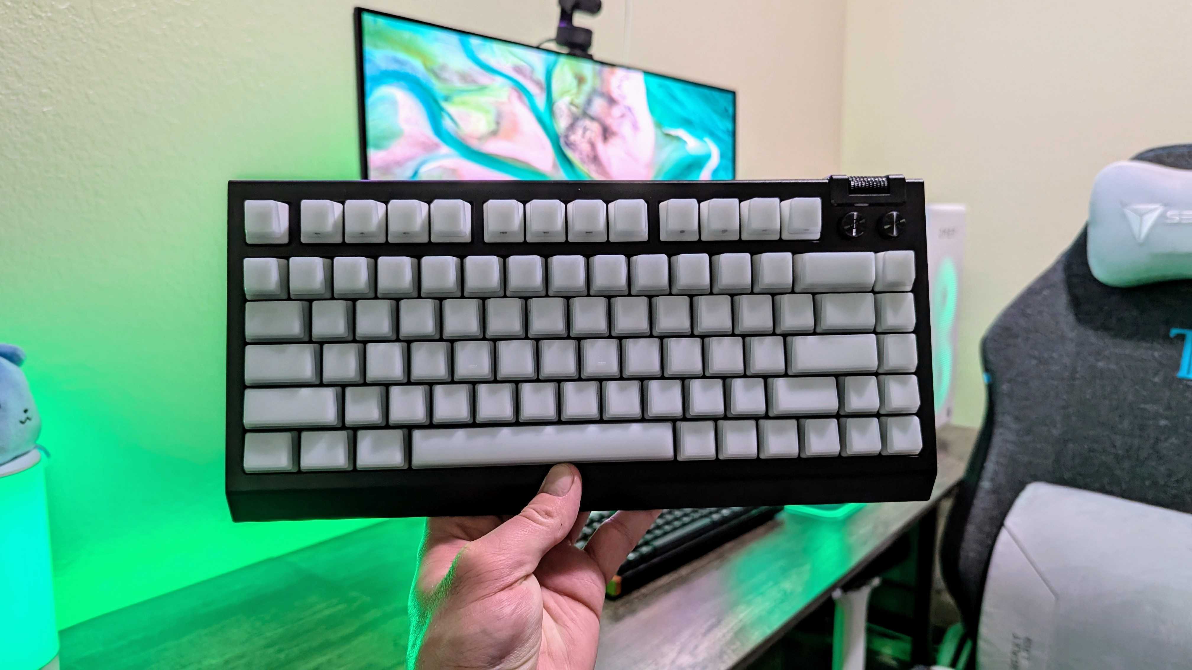 Игровая клавиатура Razer BlackWidow V4 75% Barebones.