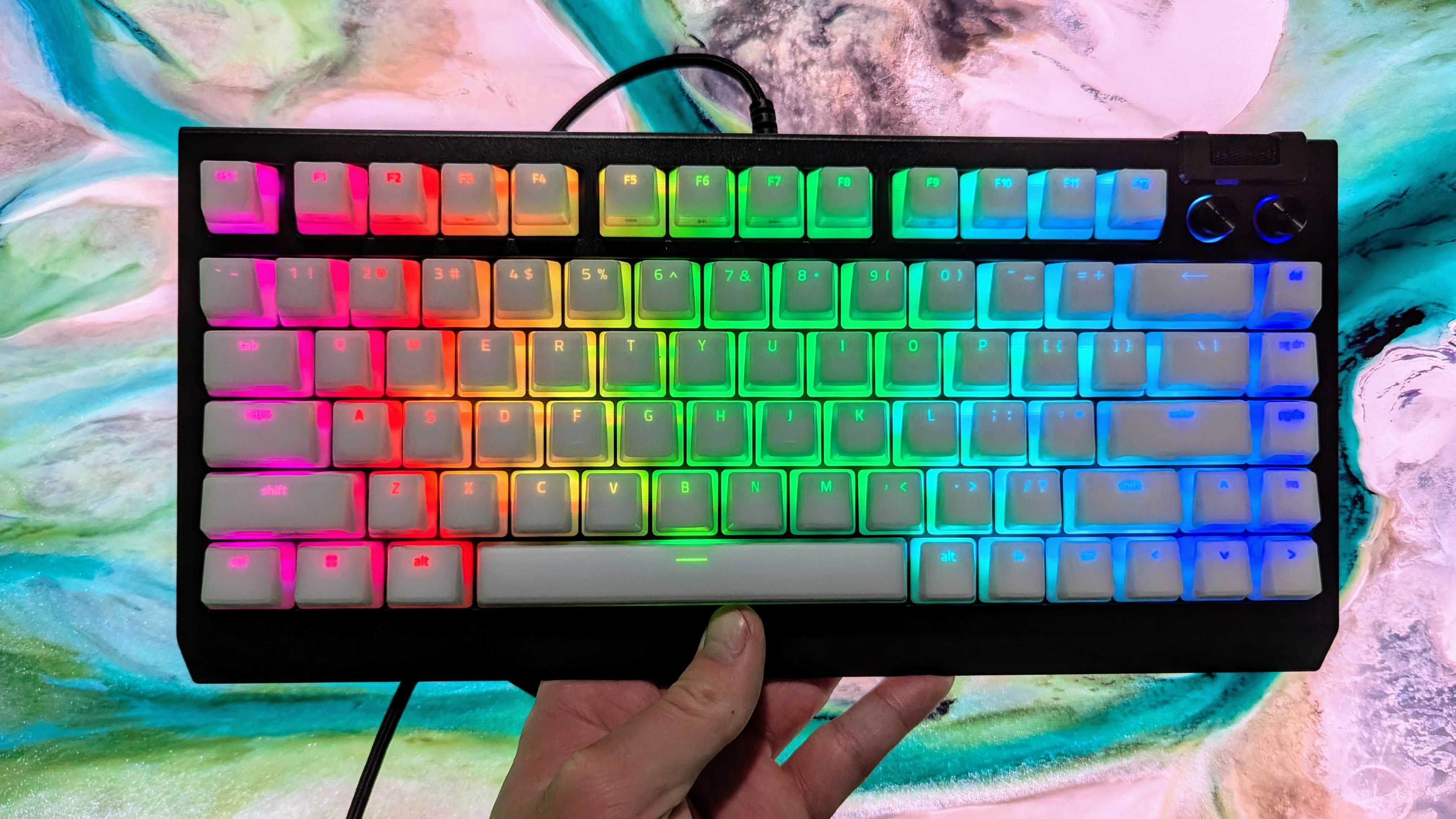 Игровая клавиатура Razer BlackWidow V4 75% Barebones.