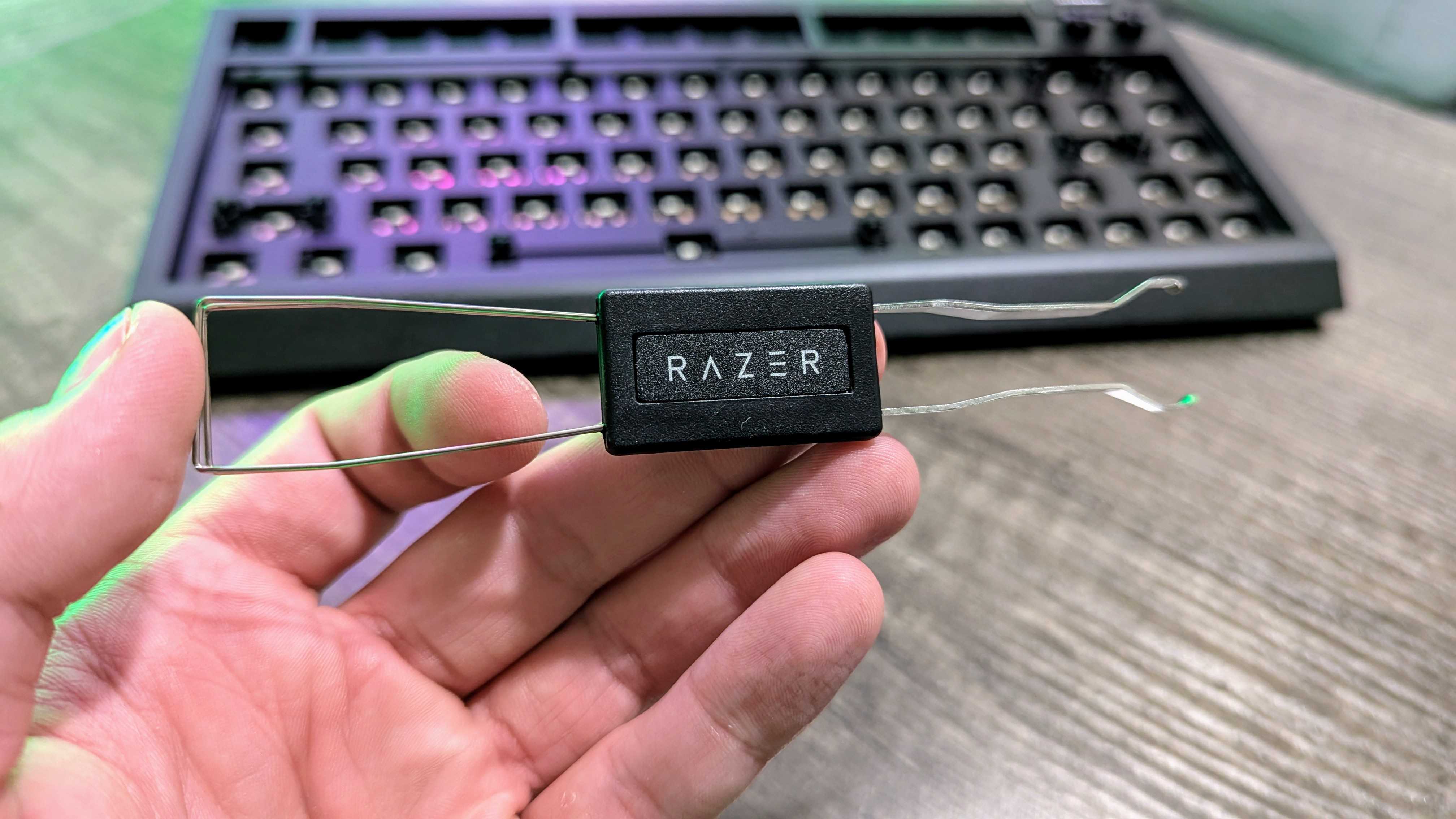Игровая клавиатура Razer BlackWidow V4 75% Barebones.