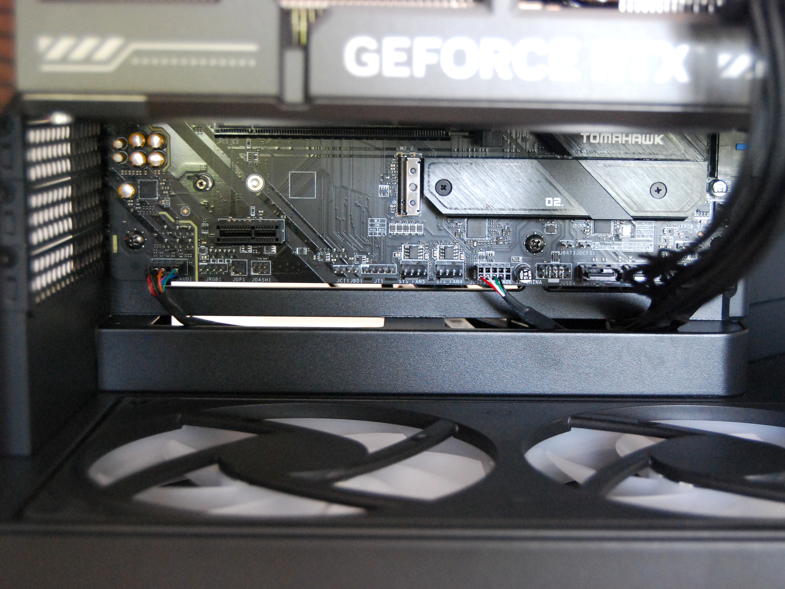 NZXT H9 Flow RGB+