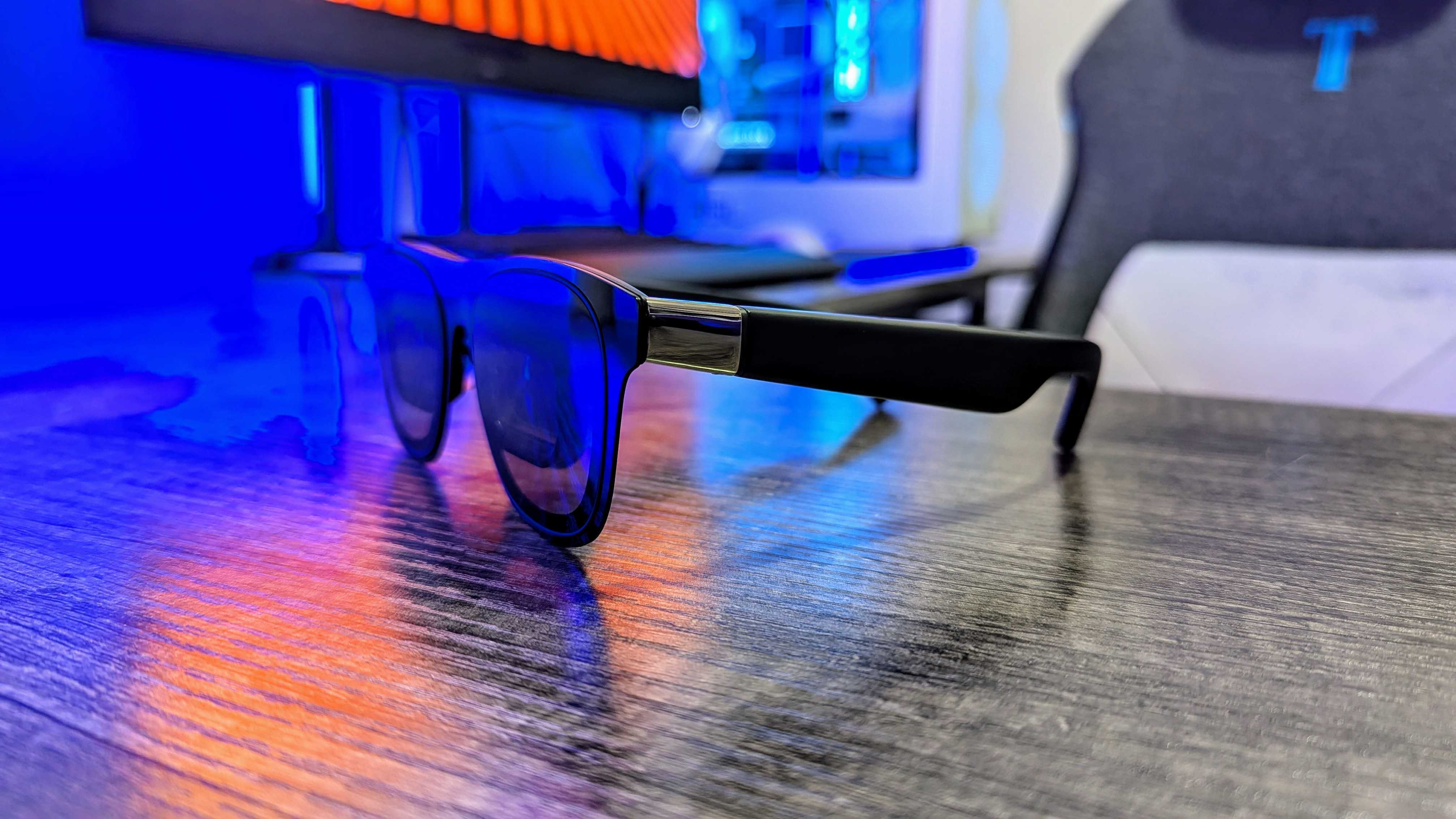 AR-очки XREAL One Pro