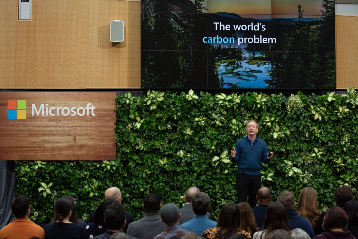 Изображение к статье: Энергожор ИИ: Microsoft признала резкий скачок выбросов углекислого газа - Microsoft на MSReview.net