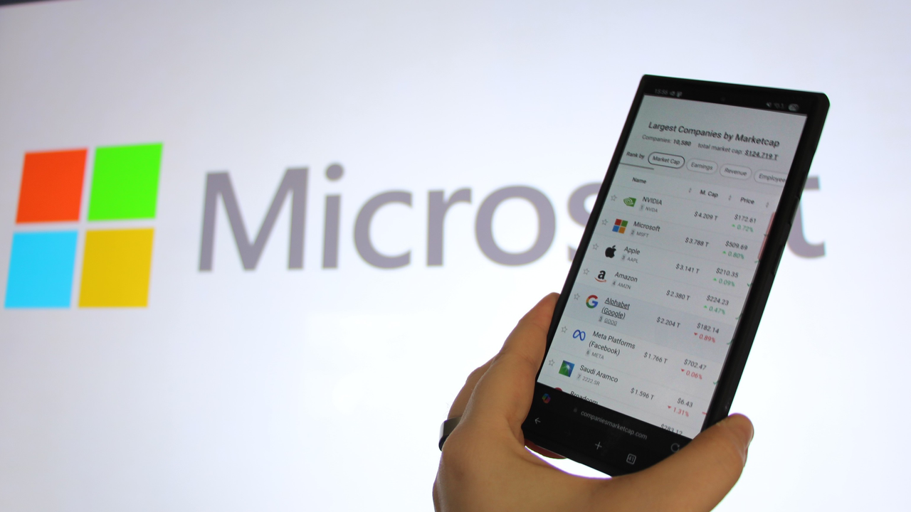 Изображение к статье: Microsoft на подходе к отметке в 4 триллиона долларов, вслед за NVIDIA - Microsoft на MSReview.net