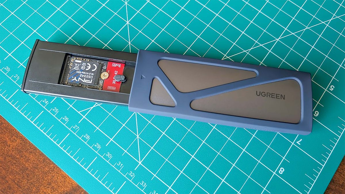 Изображение к статье: Как легко и недорого перенести данные на новый SSD: обзор корпуса UGREEN - Железо на MSReview.net