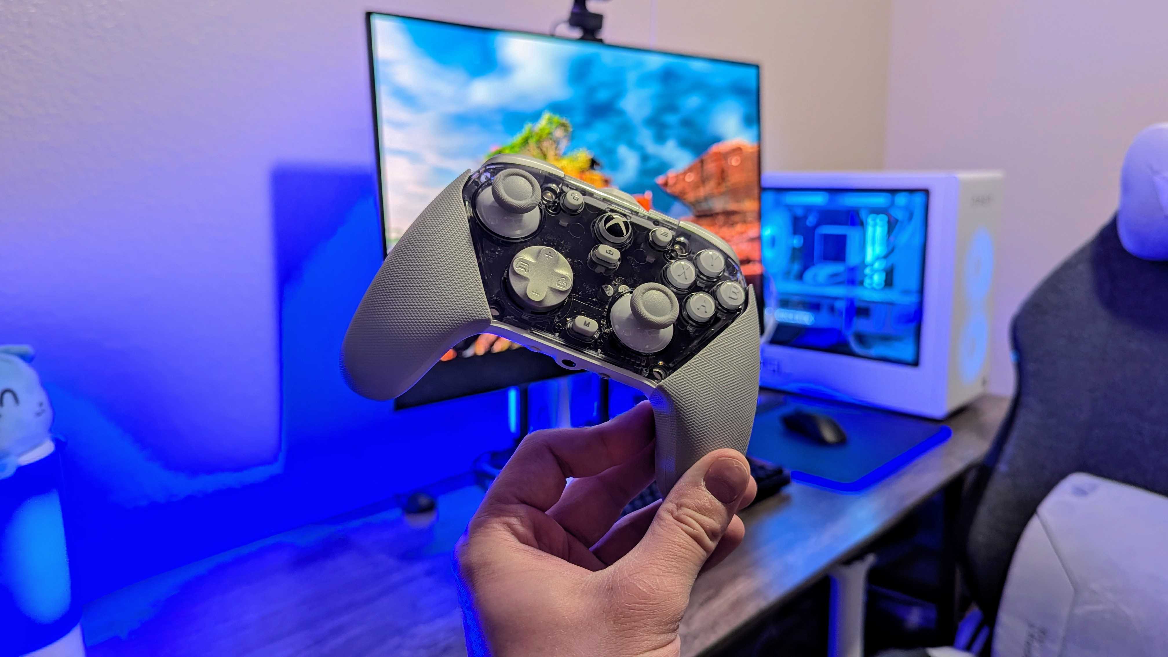 Изображение беспроводного контроллера GameSir G7 Pro.