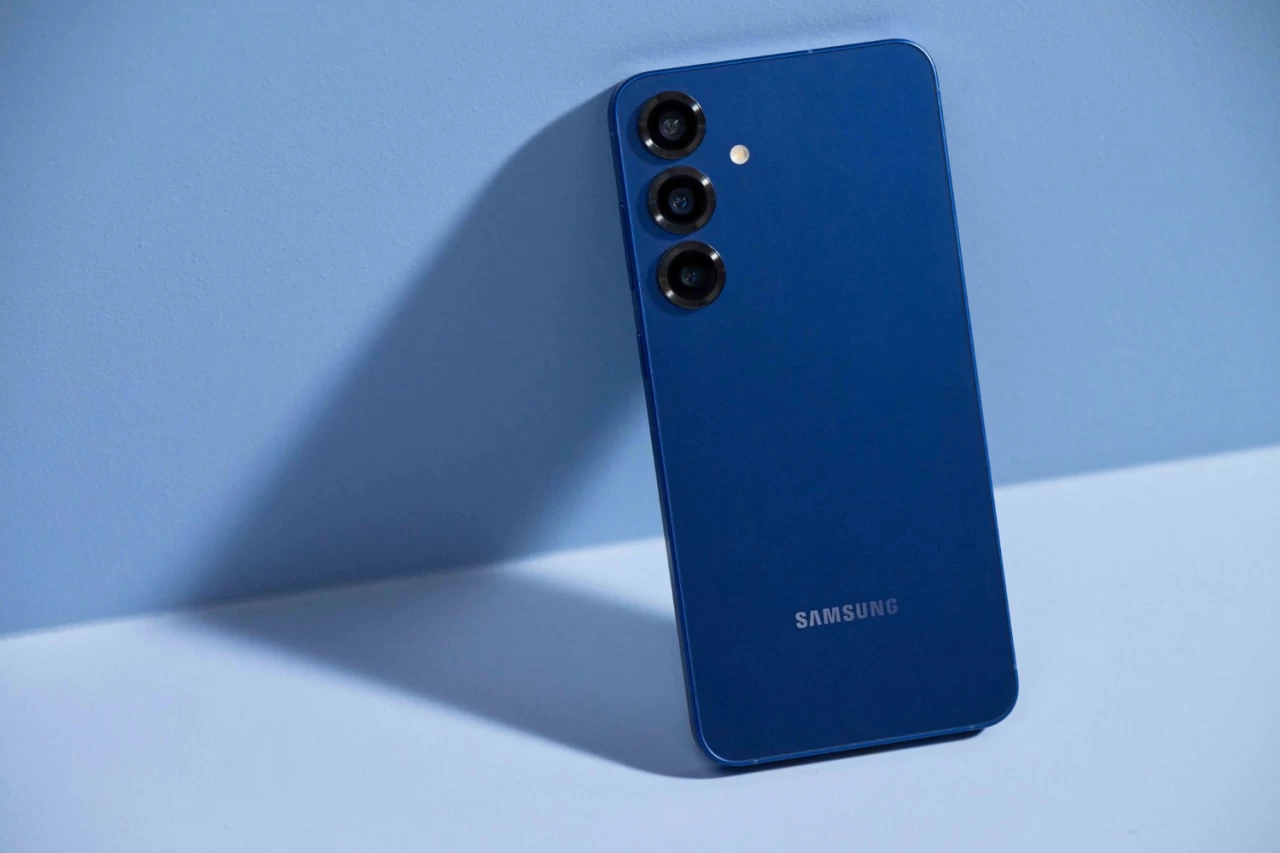Изображение к статье: Что нового готовит Samsung в Galaxy S25 FE: цвета и объём памяти - Samsung на MSReview.net