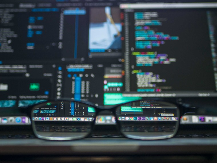 Изображение к статье: Искусственный интеллект станет быстрее: Microsoft ускоряет работу с данными в .NET и JDBC - AI Технологии на MSReview.net
