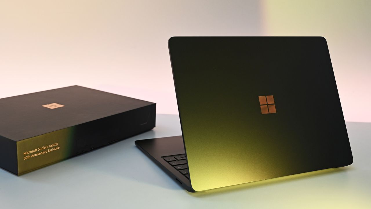 Изображение к статье: Как придать вашему Surface Laptop вид эксклюзивной юбилейной модели Microsoft - Surface на MSReview.net