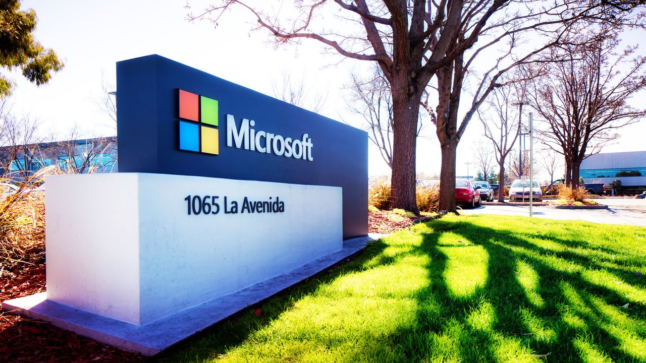 Изображение к статье: Трагедия в Кремниевой долине: смерть инженера Microsoft поднимает вопросы о выгорании на работе - Microsoft на MSReview.net