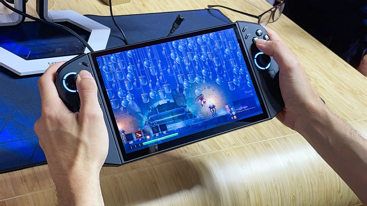 Изображение к статье: Новая портативная консоль Lenovo Legion Go 2: что она умеет и чем круче конкурентов - Gaming на MSReview.net