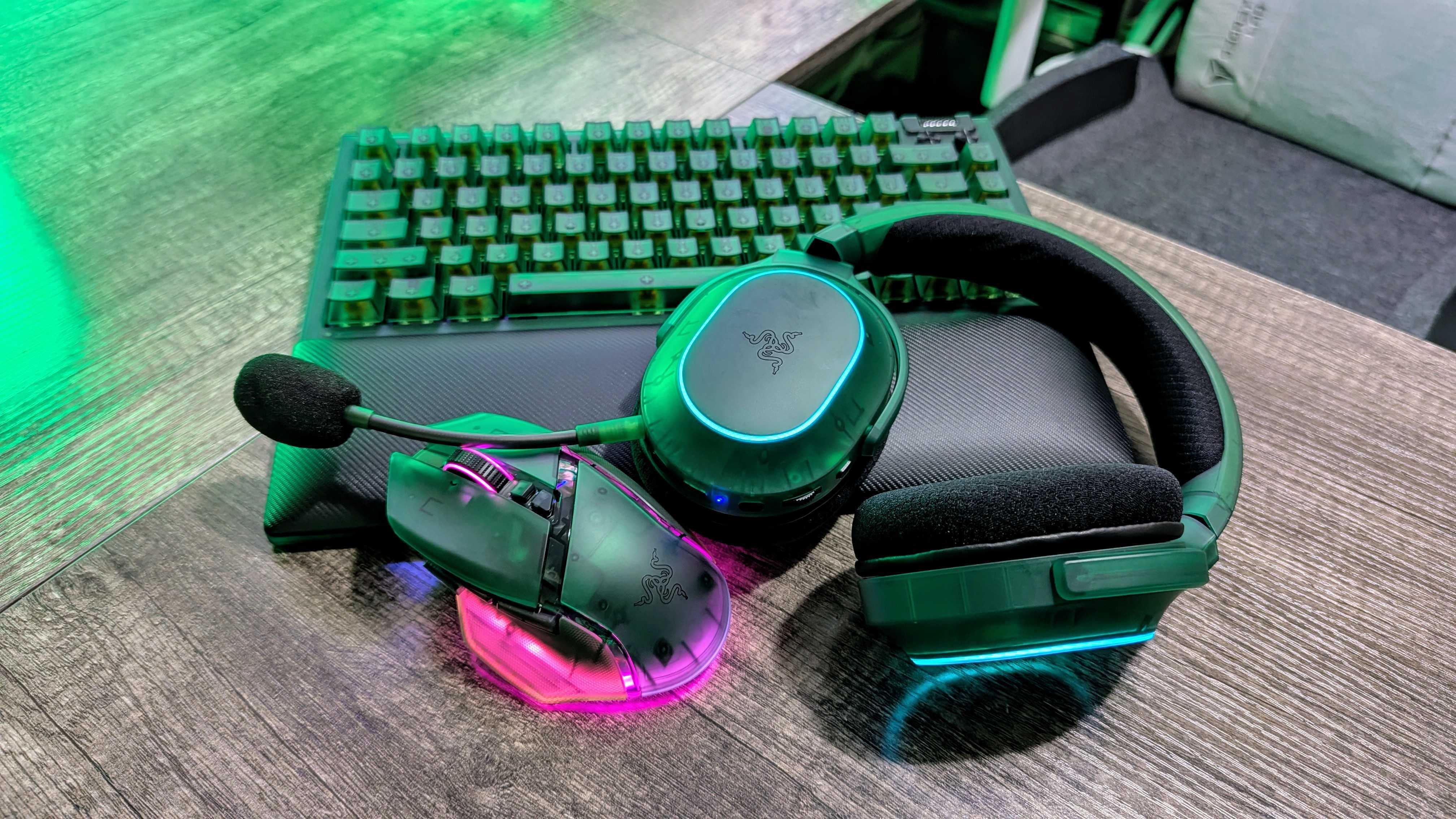 Коллекция Razer Phantom Green
