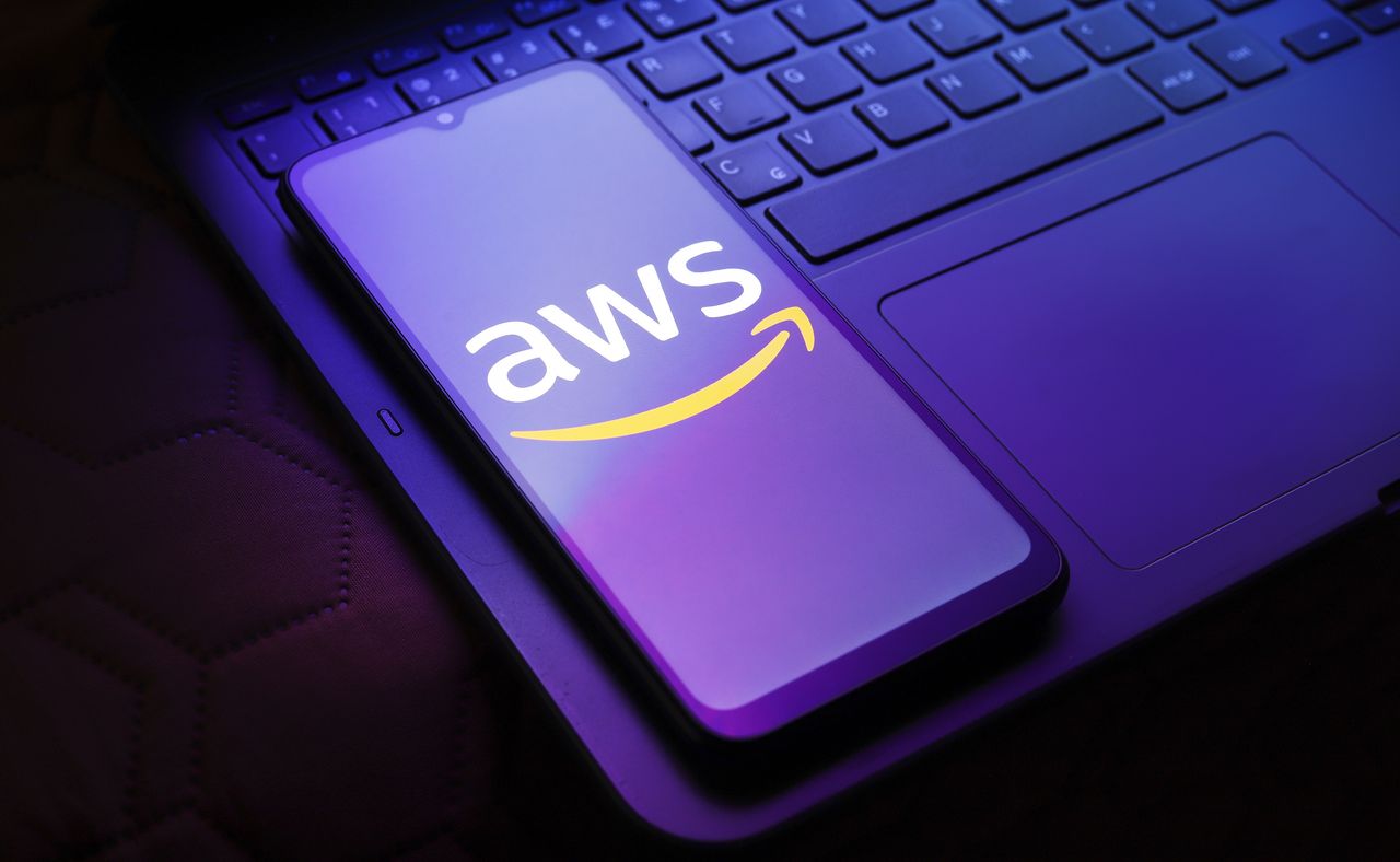 Изображение к статье: Когда интернет "падает": сбой AWS оставил без связи Zoom, Slack и даже Fortnite - Разное на MSReview.net