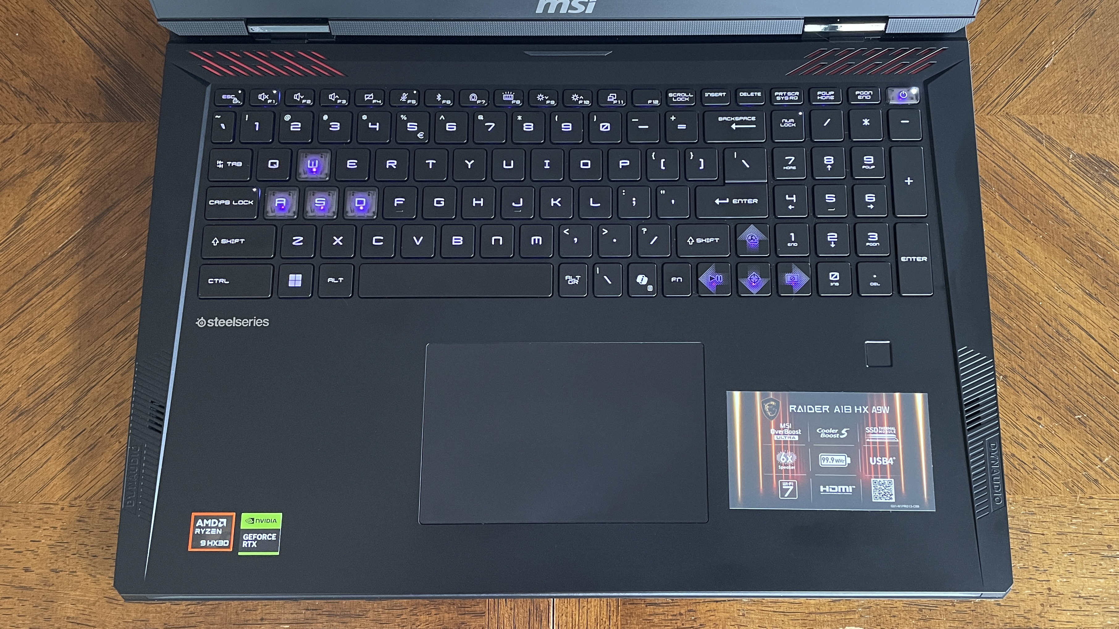 MSI Raider A18 HX