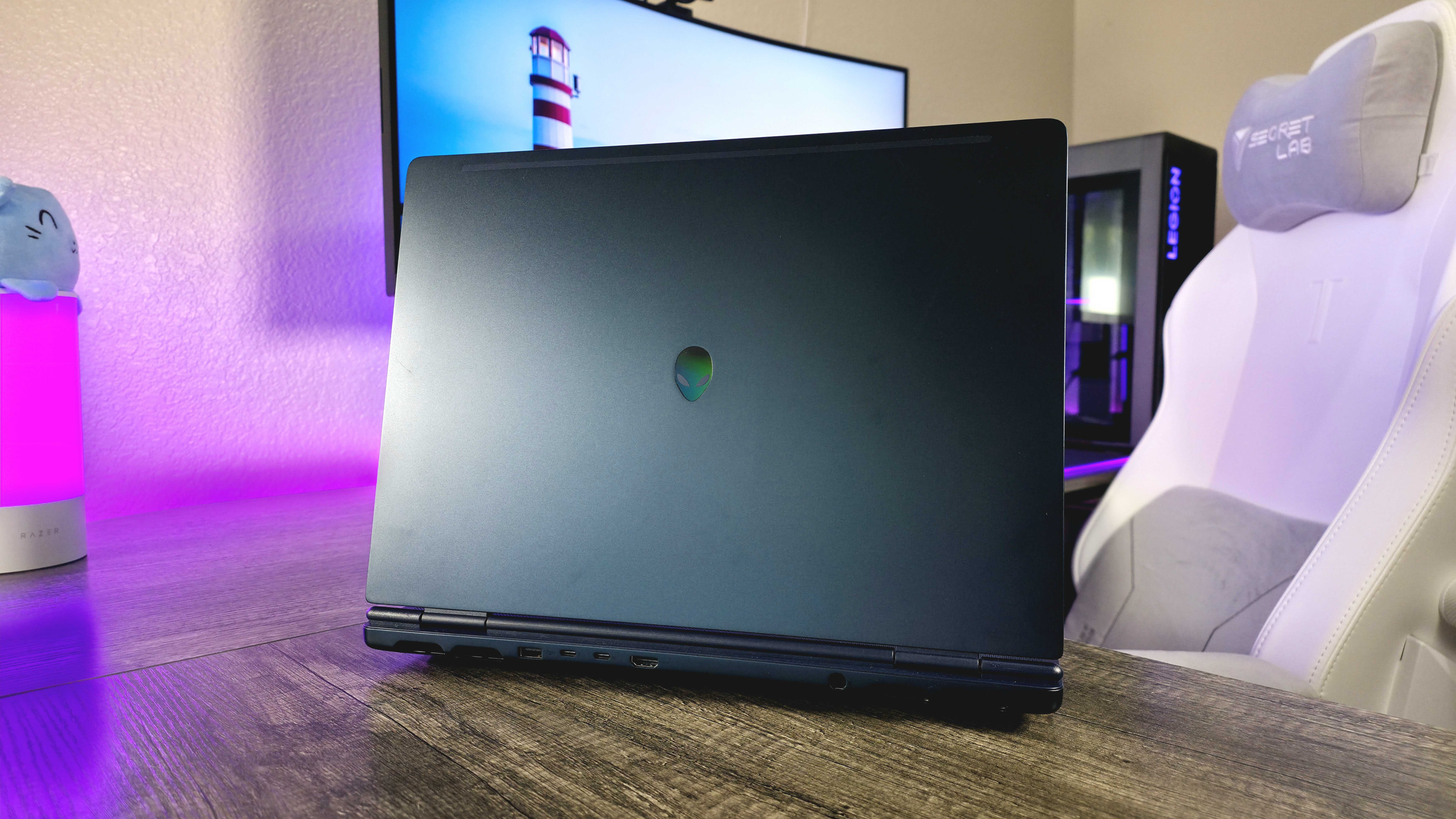Alienware 16X Aurora (AC16251) gaming laptop