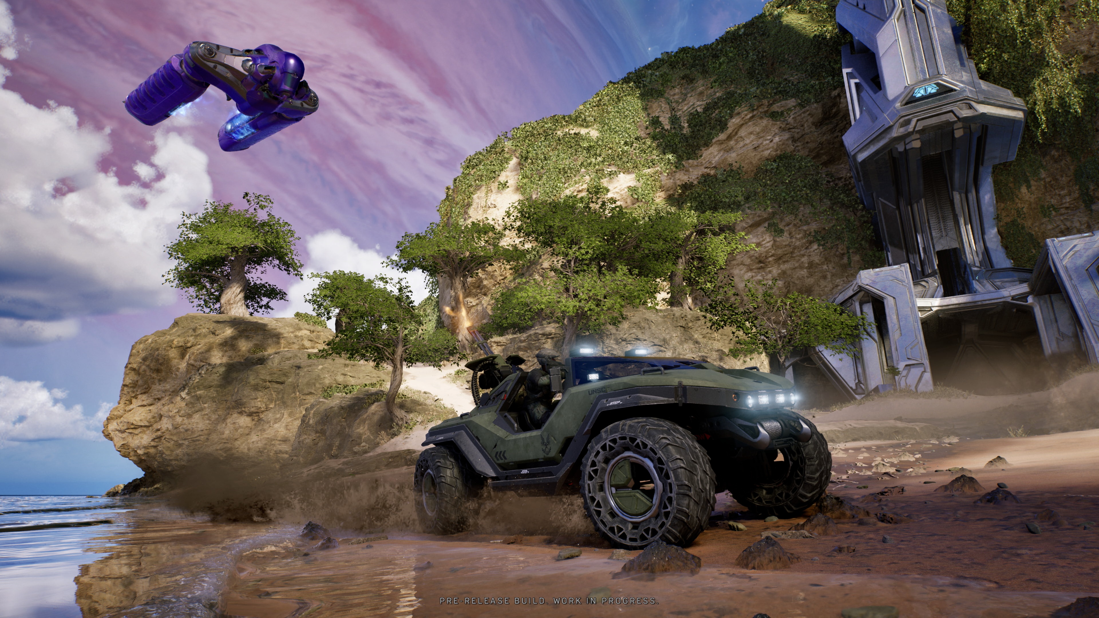 A Spirit dropship and Warthog in Halo: Campaign Evolved