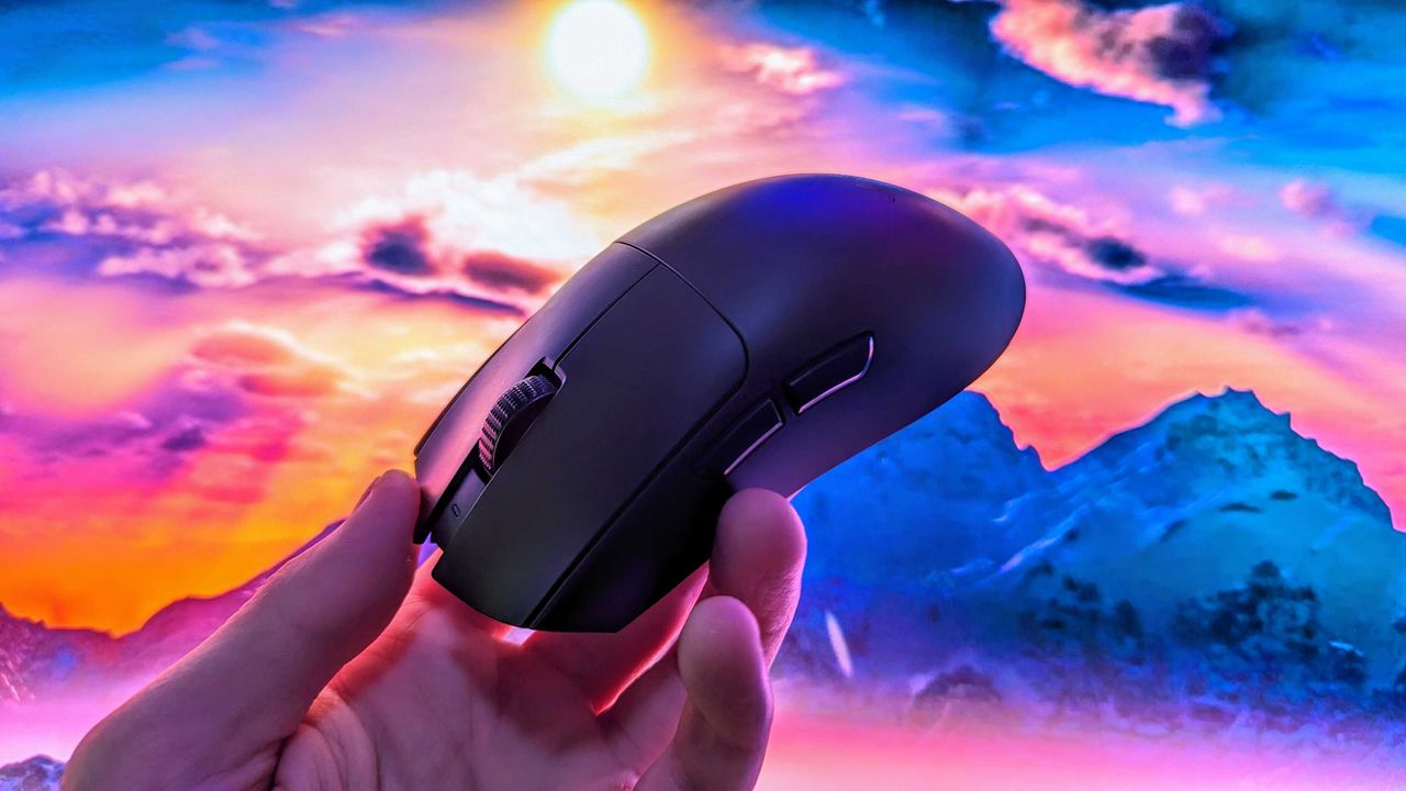 Изображение к статье: Razer Viper V3 Pro: Ядерная игровая мышь, которая покорит твое сердце (и противников!) - Железо на MSReview.net