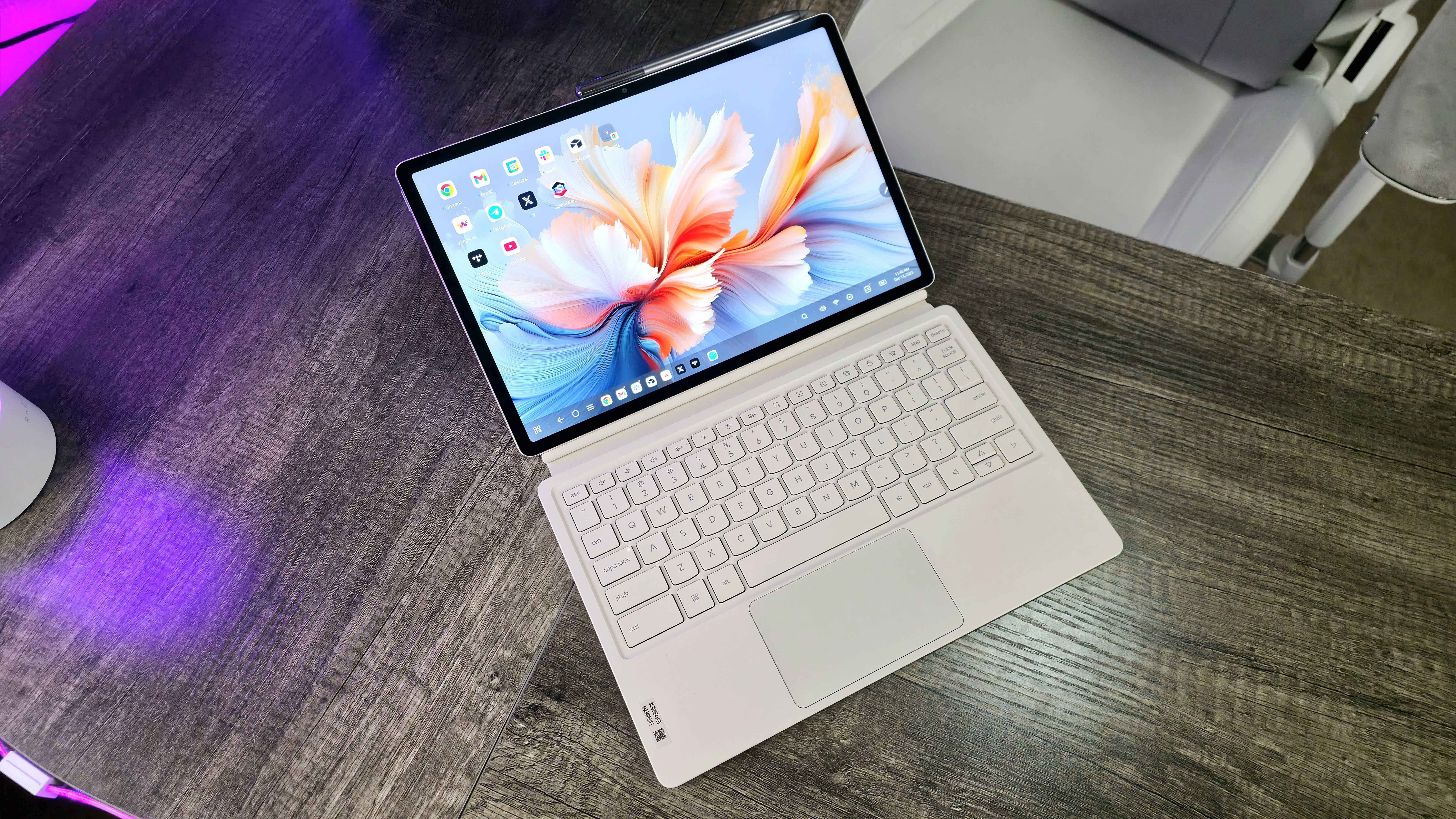Lenovo Yoga Tab Plus (Gen 1)