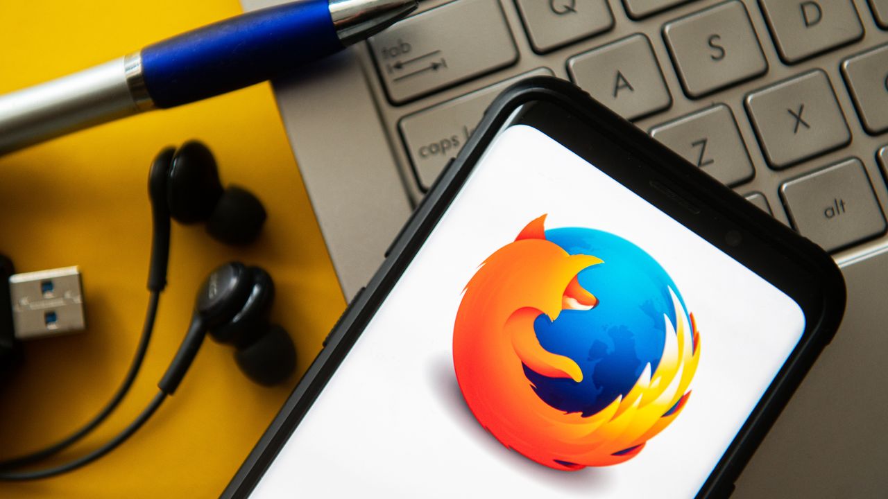 Изображение к статье: Firefox станет AI-браузером: пользователи негодуют, Mozilla обещает контроль - Firefox на MSReview.net