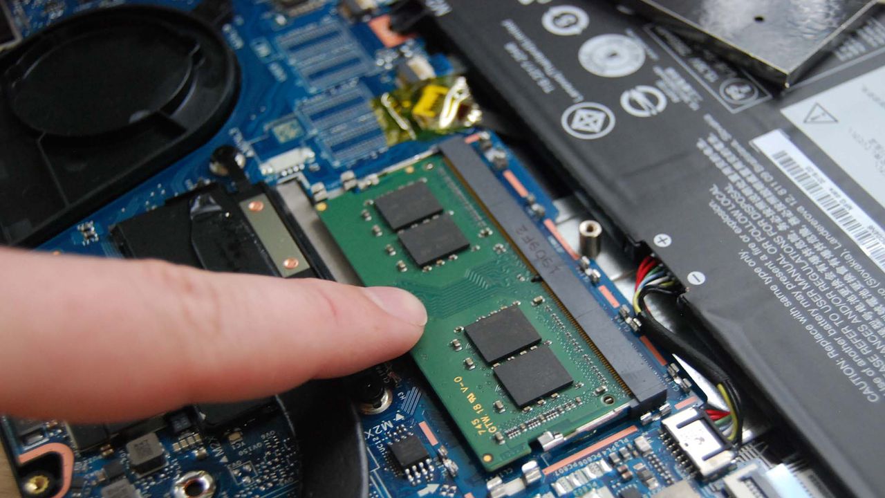Изображение к статье: Цены на DDR5 RAM улетели в космос: Samsung поднял цены в два раза из-за AI-бума! - Железо на MSReview.net