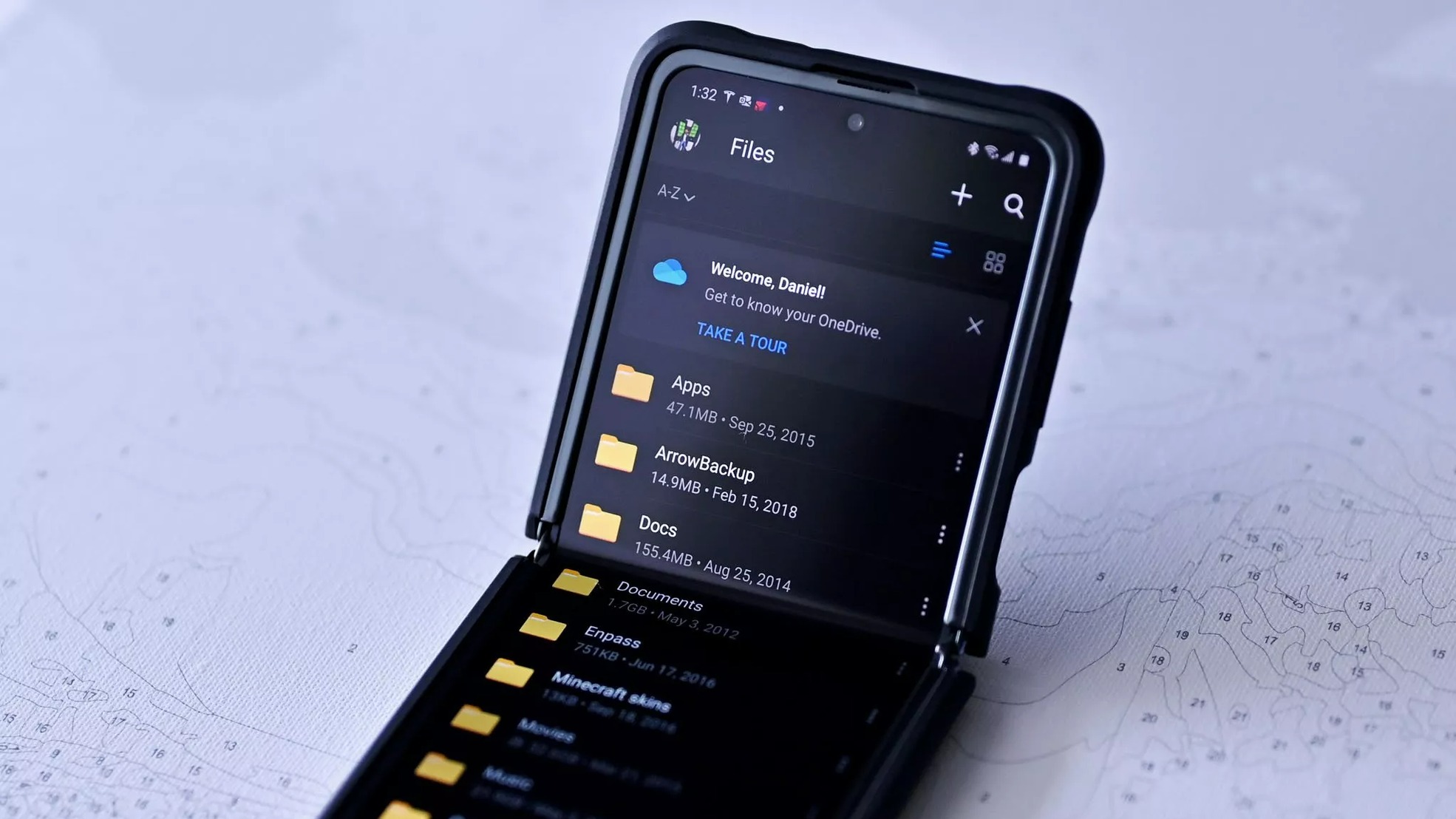 OneDrive на Samsung Galaxy Flip