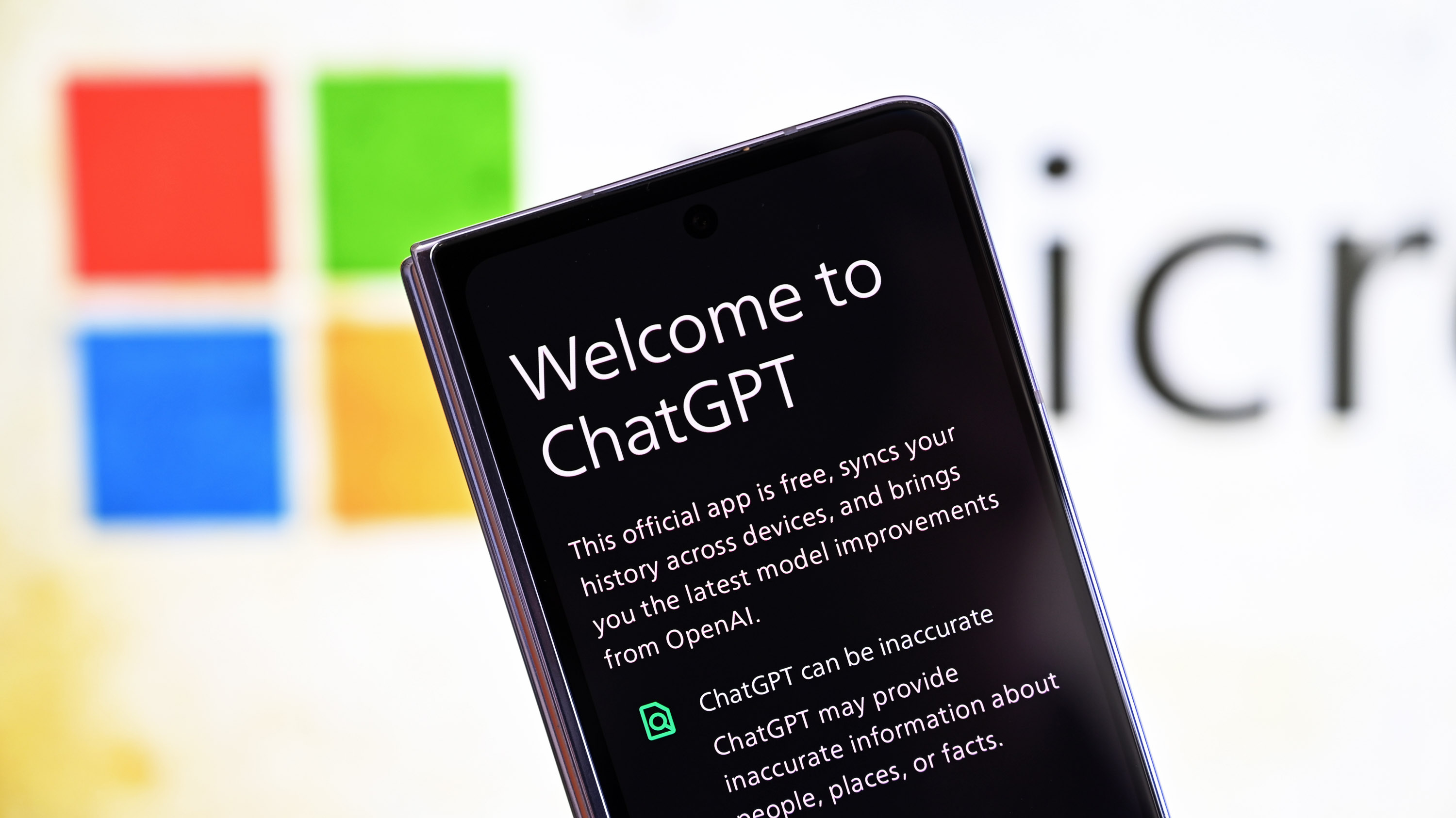 ChatGPT и логотип Microsoft