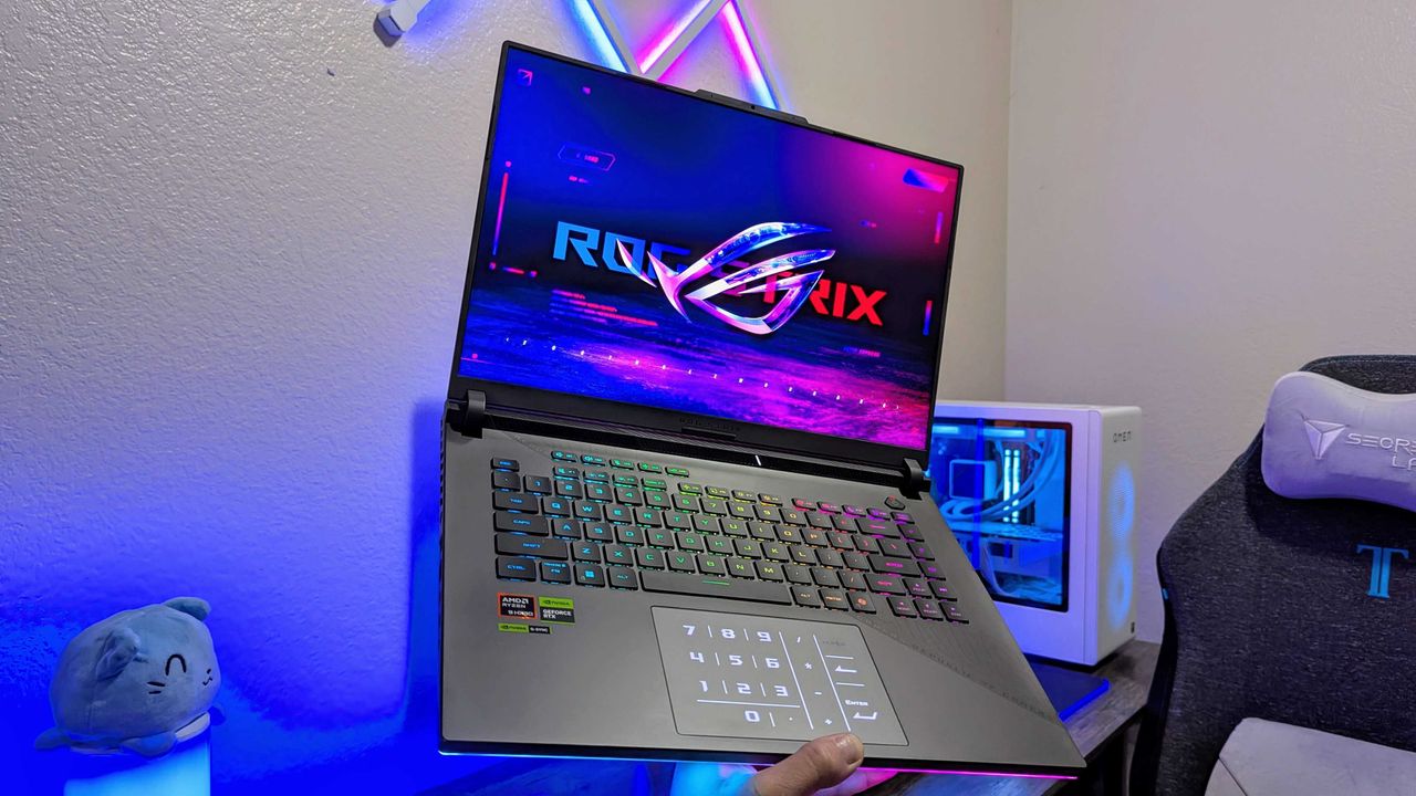 Изображение к статье: RTX 5000 GPU разлетаются как горячие пирожки, а тут — мега-скидка на ноут с RTX 5070 Ti! - Железо на MSReview.net