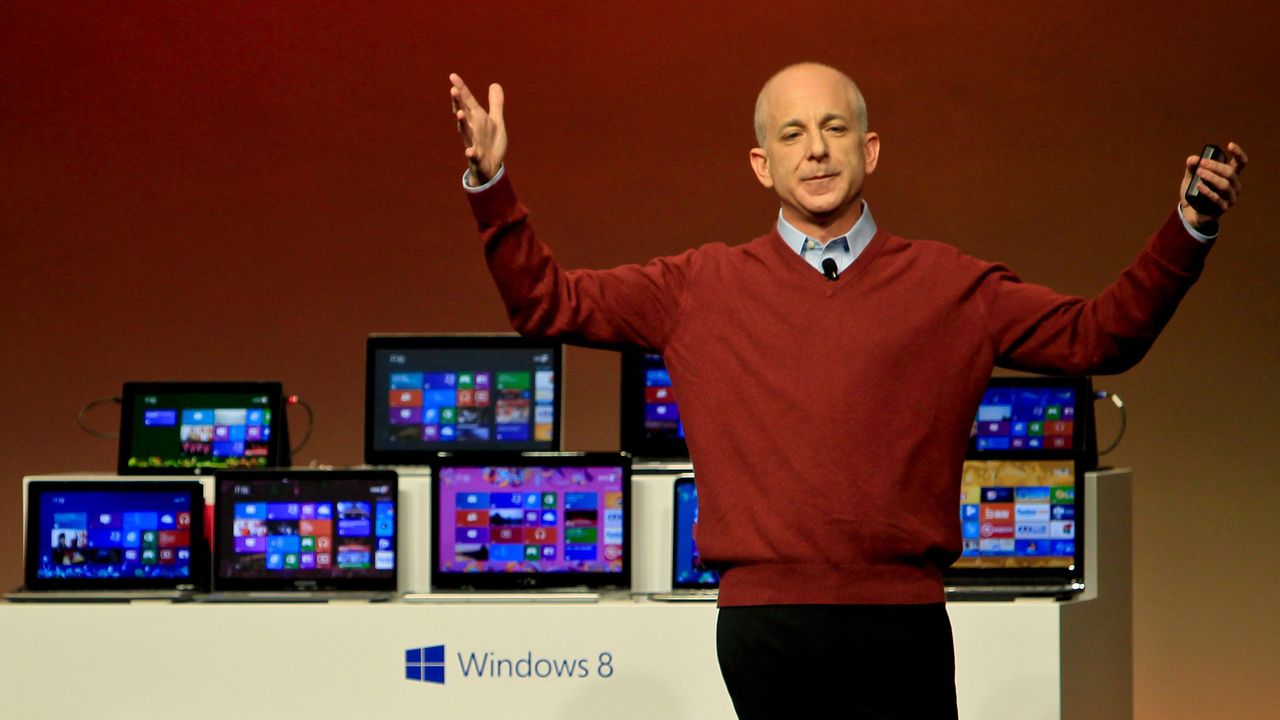 Изображение к статье: Глава Windows сливал секреты Microsoft Эпштейну на фоне провала Surface RT - Microsoft на MSReview.net