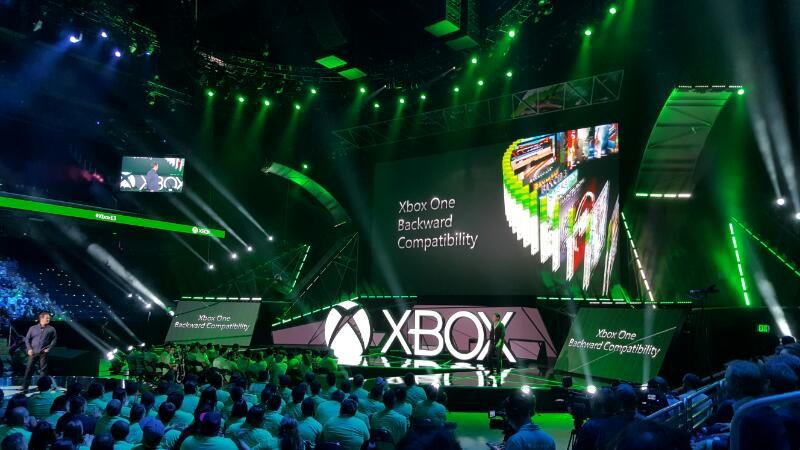 Изображение к статье: Microsoft тайно готовит возвращение обратной совместимости Xbox? Удаленные игры снова в магазине! - Игры на MSReview.net