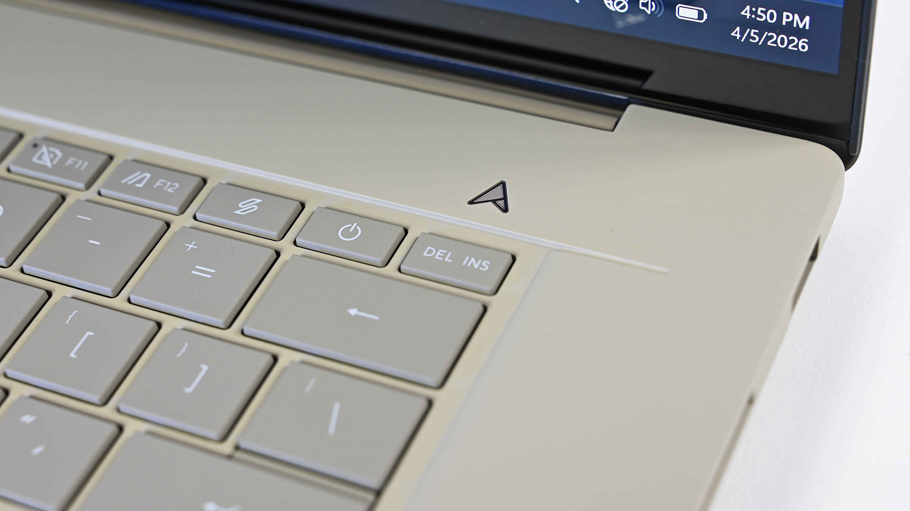 ASUS Zenbook A16 с процессором Snapdragon X2 Elite Extreme.