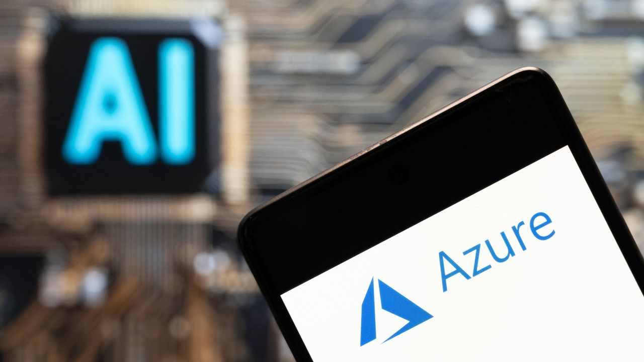 Изображение к статье: Проблемы Microsoft Azure начались с гонки за ИИ, по словам бывшего инженера: "Эти сбои накапливались". - Azure на MSReview.net