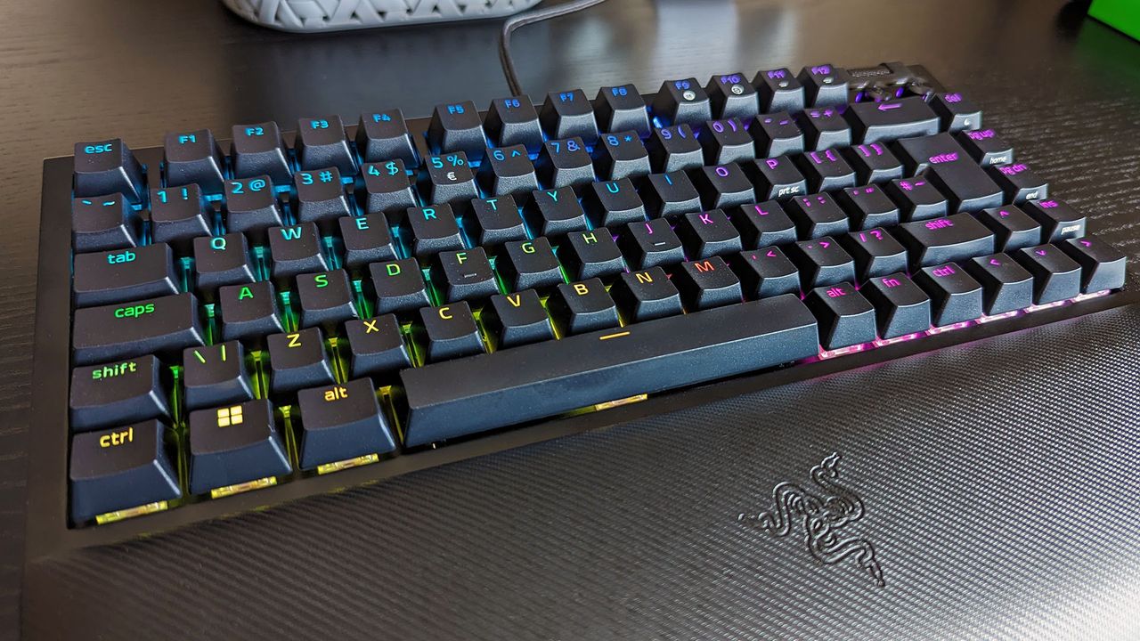 Изображение к статье: Эта компактная игровая клавиатура, занимающая 75 %, представляет собой «сверхудобный вариант» с возможностью горячей замены - Keyboards на MSReview.net