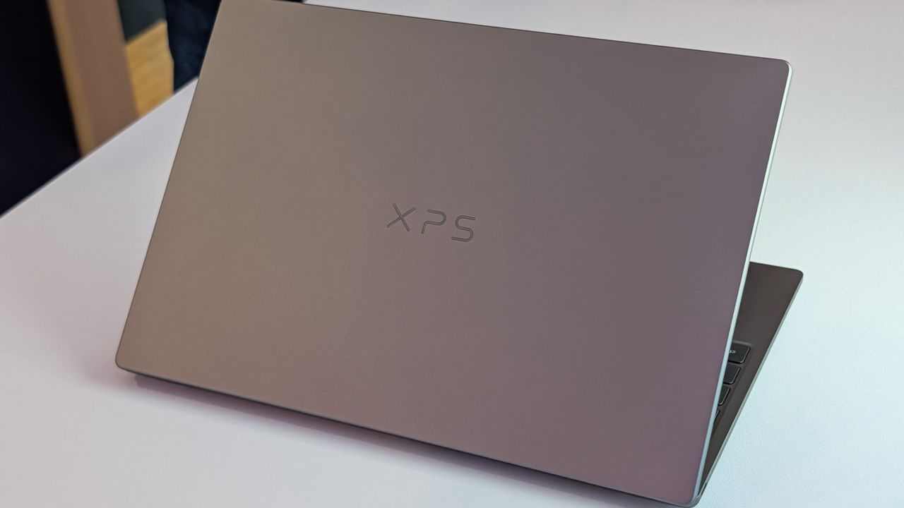 Изображение к статье: «Мы хотим, чтобы это был их первый XPS»: я узнал больше о стратегии Dell XPS 13 и о том, почему это идеальный ПК для начинающих - Laptops на MSReview.net
