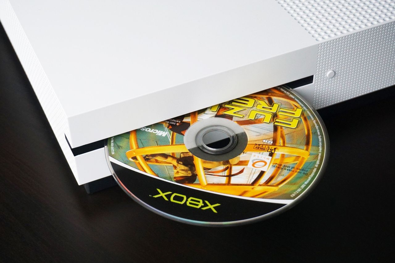 Изображение к статье: Появляются новые подробности о Xbox Positron, программе Microsoft по преобразованию дисков в цифровой формат — похоже, что Xbox Helix тоже откажется от дисков - Microsoft на MSReview.net