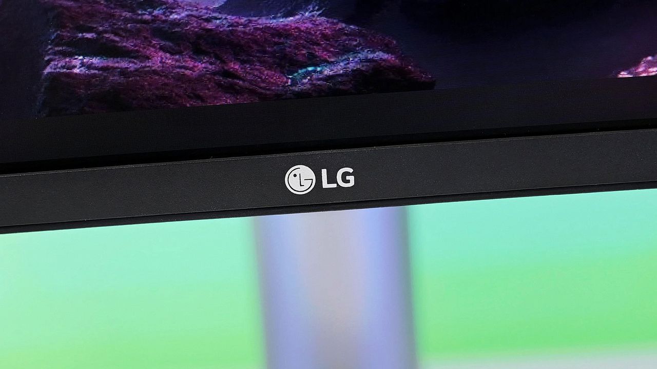 Изображение к статье: Microsoft вмешалась после того, как LG поймали на установке рекламного ПО McAfee на ПК с Windows 11 через свои мониторы - Microsoft на MSReview.net