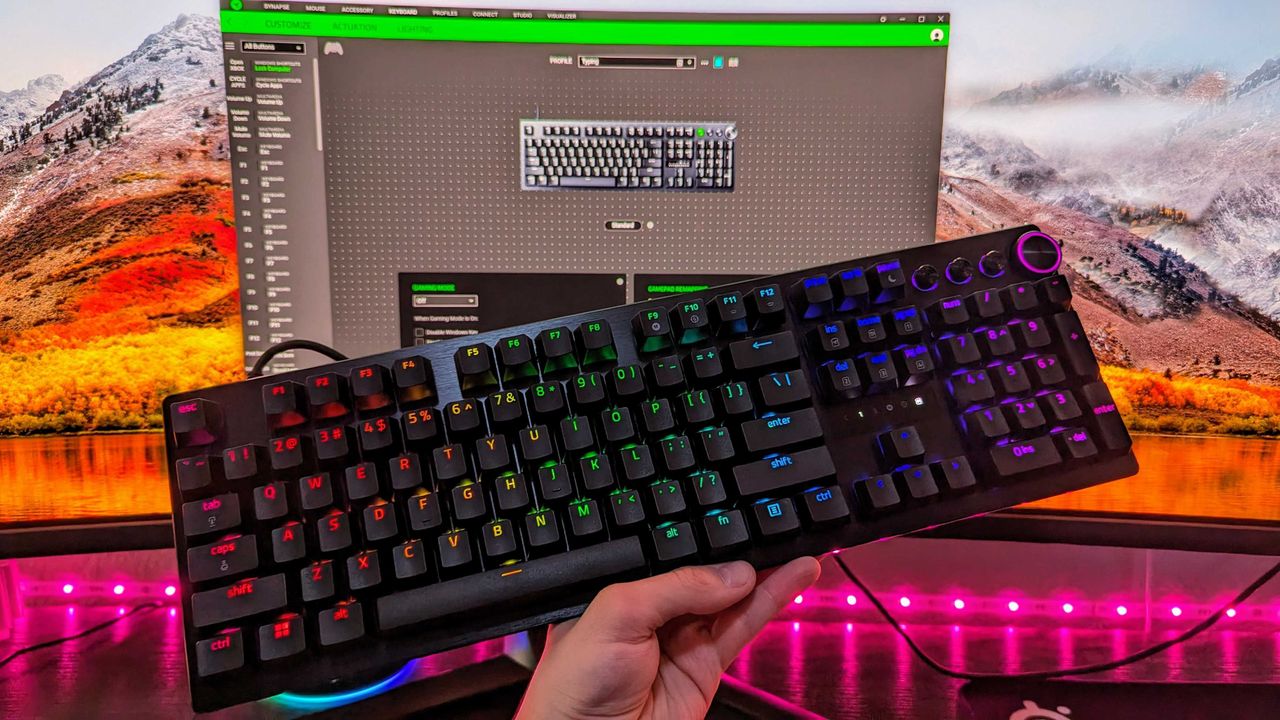 Изображение к статье: Я никогда не думал, что назову игровую клавиатуру Razer выгодной сделкой, но проводная Huntsman V3 Pro сейчас является настоящей находкой - Razer на MSReview.net