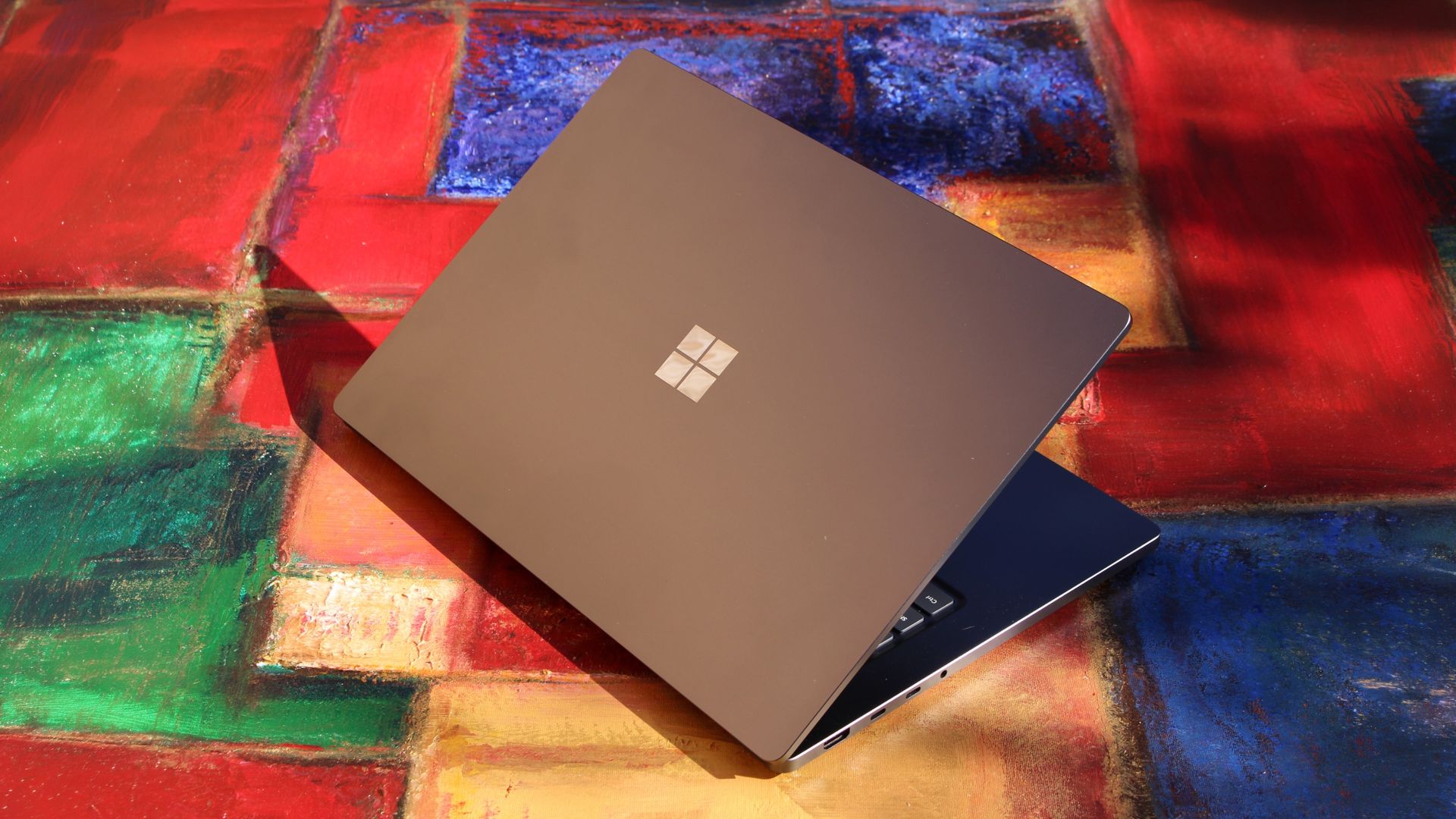 Изображение к статье: График поддержки драйверов и прошивки Surface Laptop Ultra - Microsoft на MSReview.net