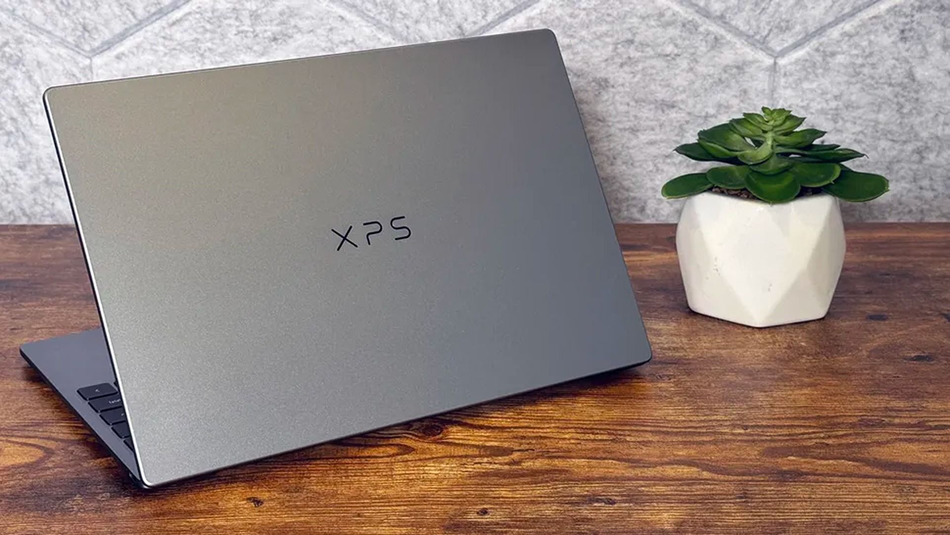 Изображение к статье: Dell XPS 13 изменил представление о ноутбуках начального уровня, и предложение с 16 ГБ ОЗУ еще лучше - Железо на MSReview.net