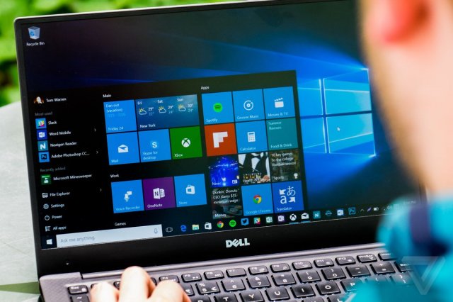 Microsoft отложила выпуск обновления Windows 10 из-за синего экрана смерти